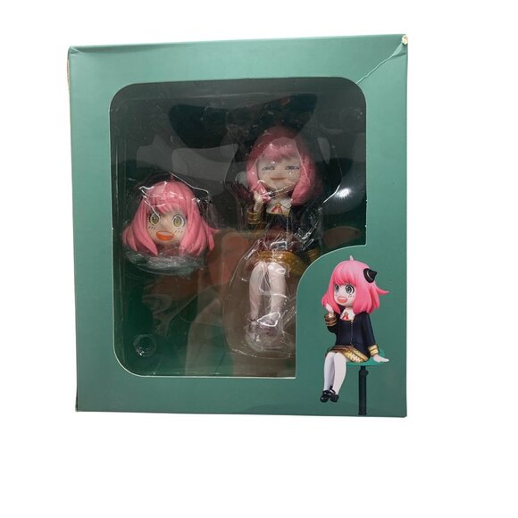 Spy Family Anya Forger Figure Set With Interchangeable Faces & Accessories - Picture 1 of 5